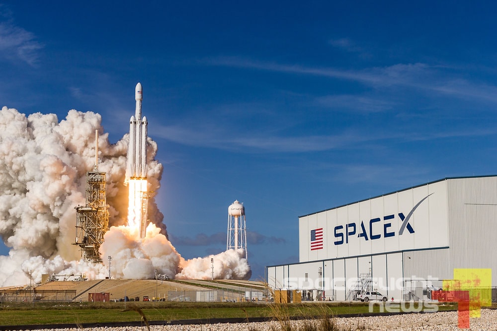 Falcon Heavy shakes Florida's space coast after a picture perfect launch (With photo gallery)