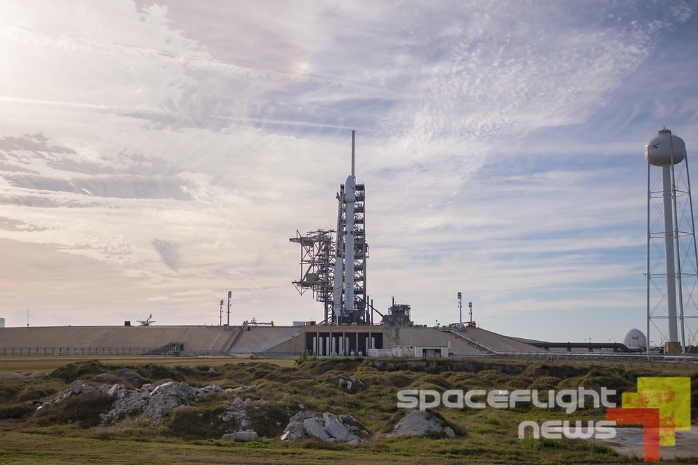 SpaceX's maiden launch of Falcon Heavy remains go for tomorrow afternoon