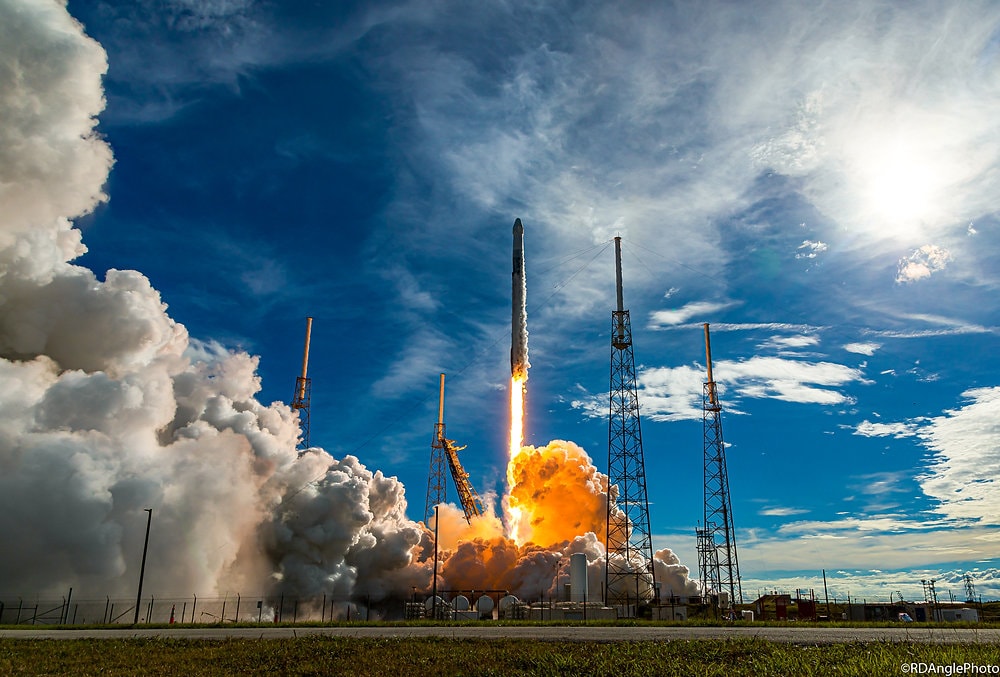 SpaceX's 18th resupply mission launches to the ISS