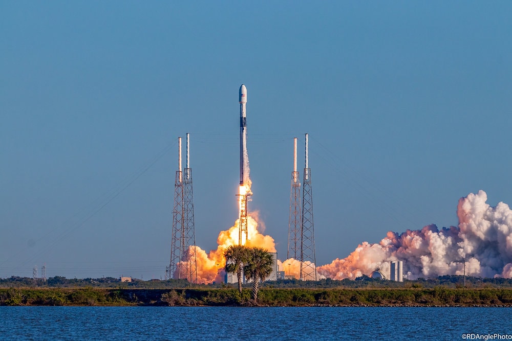 SpaceX launches GPS satellite for Air Force with expended Falcon 9