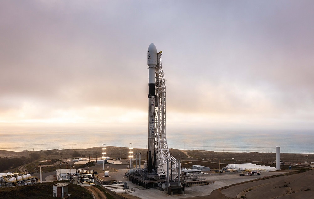 SpaceX kicks off the year with the final Iridium launch