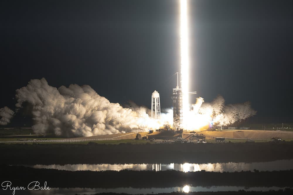 SpaceX and NASA safely deliver 4 Astronauts to the ISS